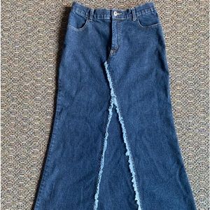 Decoline Distressed Long Dark Blue Denim Jean Maxi Skirt